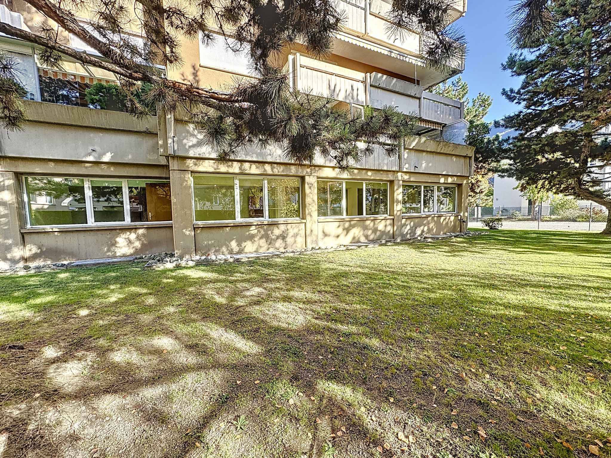 Exclusivité - Local commercial Martigny