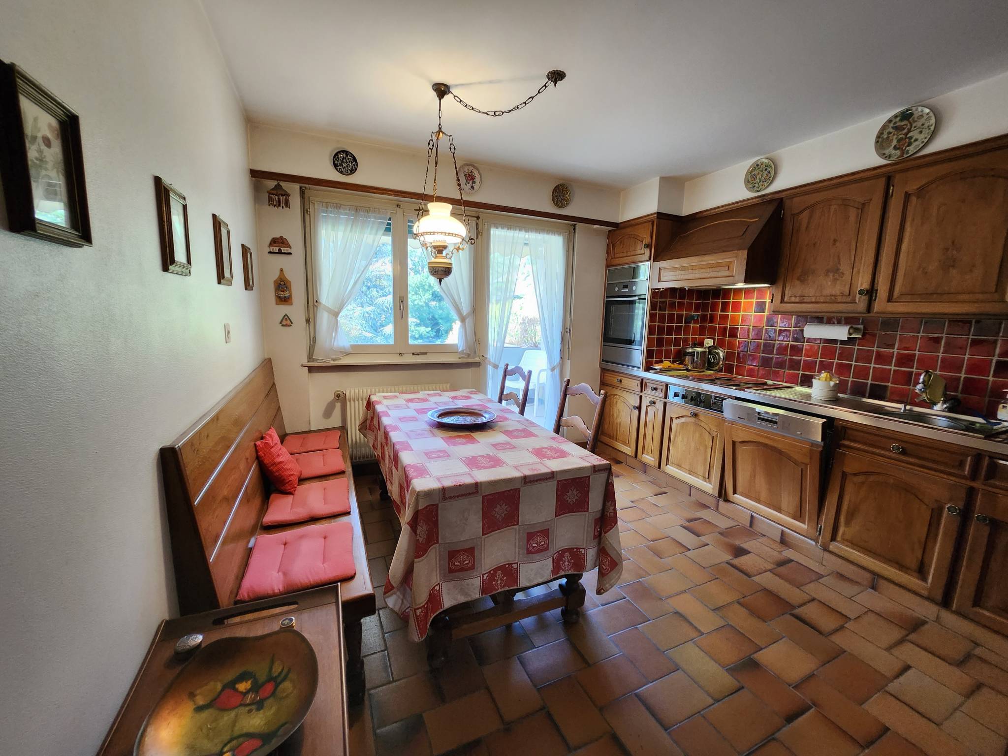 Très bel appartement traversant de 5.5 pièces