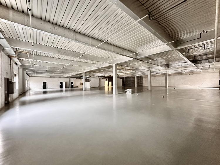 Stockage flexible, dès 100 m2 à louer à Martigny